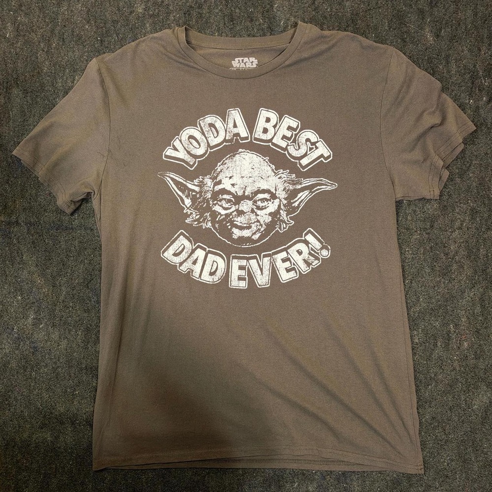 Star Wars Mad Engine Yoda Best Dad Ever Gray T-Shirt Mens Large Graphic Tee
